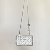 Chanel Women's Retro Vanity Series Solid Color Double C Adjustable Buckle Plaid Leather Shoulder Crossbody Casual Cosmetic Bag Bags #77857