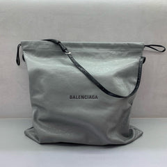 Balenciaga Women's Old Hardware Accessories Zipper Closure Sheep Leather Tote Bag Single Shoulder Crossbody Bags #75936